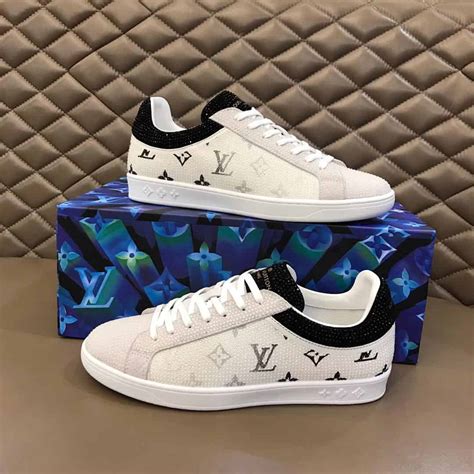 louis vuitton mens shoes sneakers|Louis Vuitton new men's sneakers.